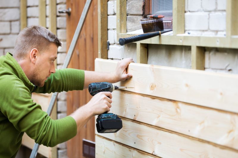 Top Siding Installation Companies in Pinckney, MI